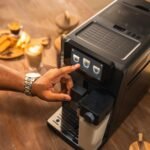 Cecotec Cremmaet Latte Touch Kaffeevollautomat 19 Bar Thermoblock Mahlwerk Touch-Display – Bild 5